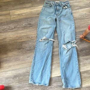 Abercrombie and fitch 90s relaxed Jean high rise